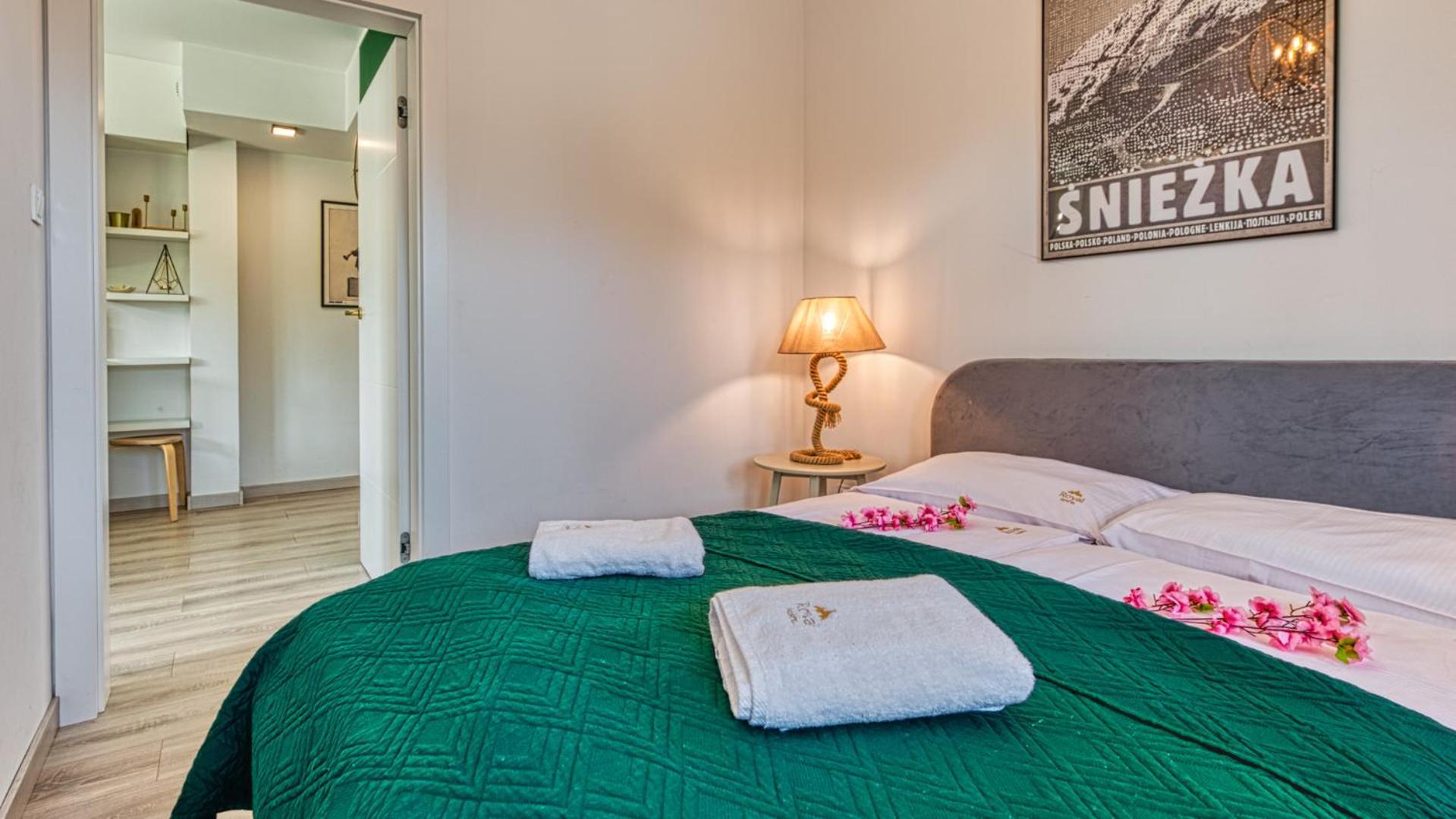 Apartamenty Z Basenem I Saunami Stone Hill Resort II Vip Centrum By Royal Aparts شكلارسكا بوريبا المظهر الخارجي الصورة