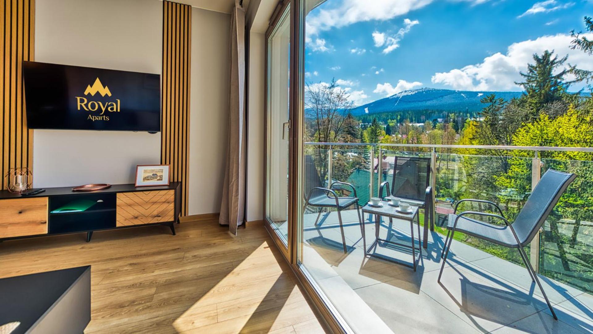 Apartamenty Z Basenem I Saunami Stone Hill Resort II Vip Centrum By Royal Aparts شكلارسكا بوريبا المظهر الخارجي الصورة