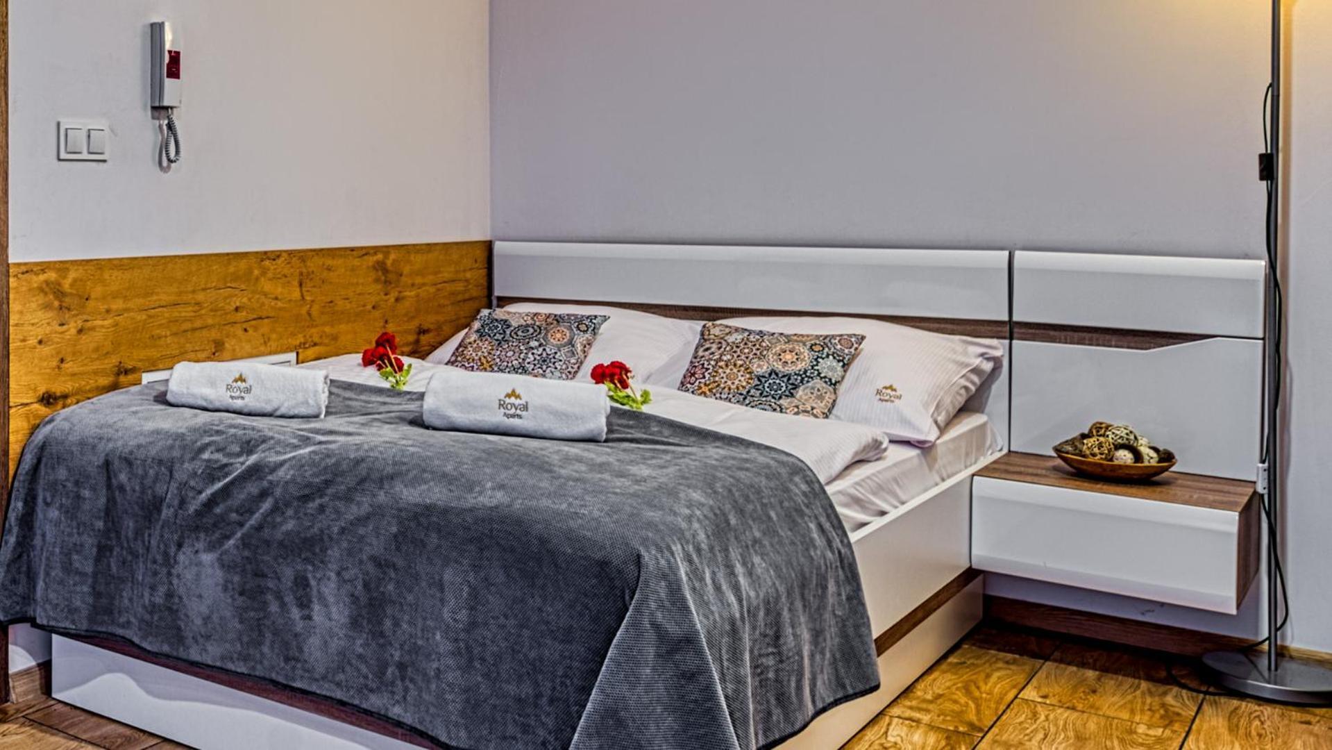 Apartamenty Z Basenem I Saunami Stone Hill Resort II Vip Centrum By Royal Aparts شكلارسكا بوريبا المظهر الخارجي الصورة