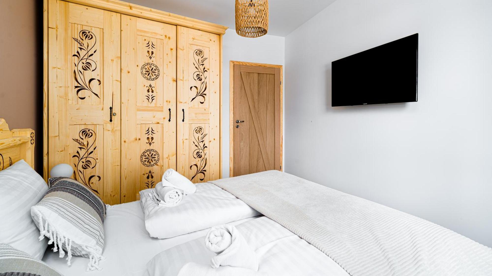 Apartamenty Z Basenem I Saunami Stone Hill Resort II Vip Centrum By Royal Aparts شكلارسكا بوريبا المظهر الخارجي الصورة